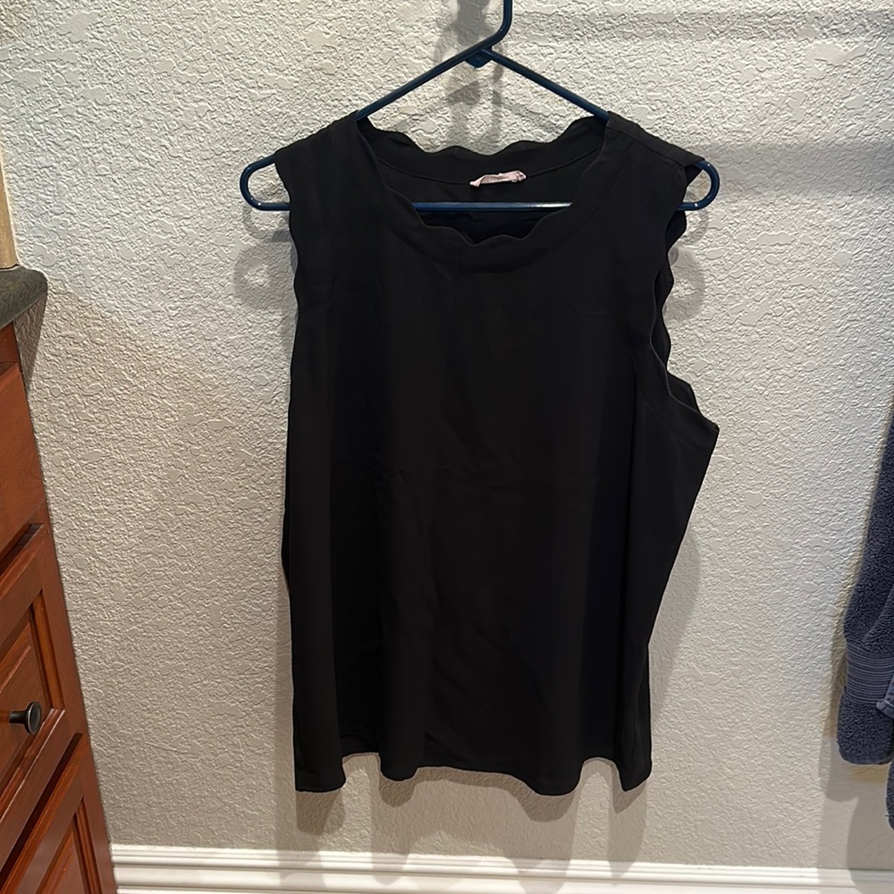 Pleione black xl scallop tank